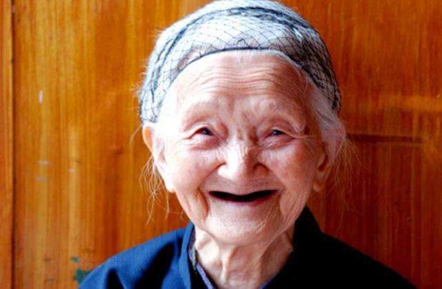 86岁奶奶长寿秘诀(107岁奶奶的长寿秘诀)