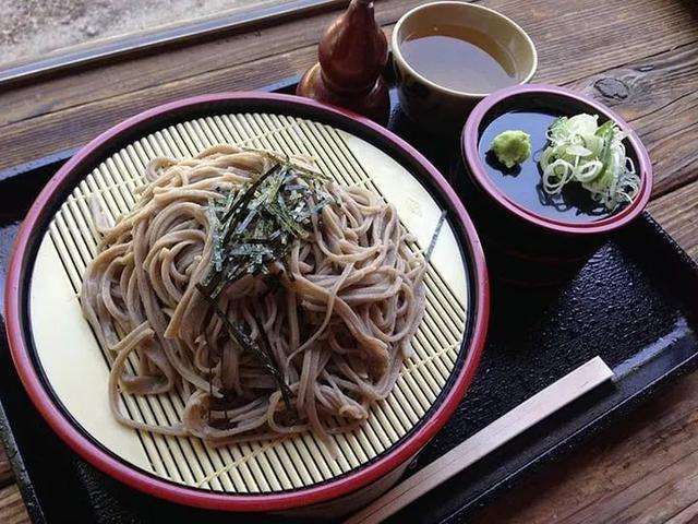 日本饮食方面长寿的秘诀(日本长寿老人公布饮食秘诀)