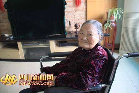 邓婆婆长寿秘诀(长寿古镇婆婆客地址)