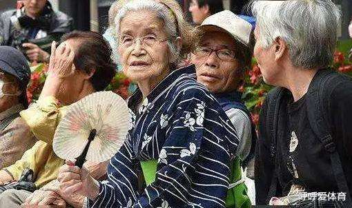 日本老年女性长寿秘诀(日本人长寿的10大秘诀)