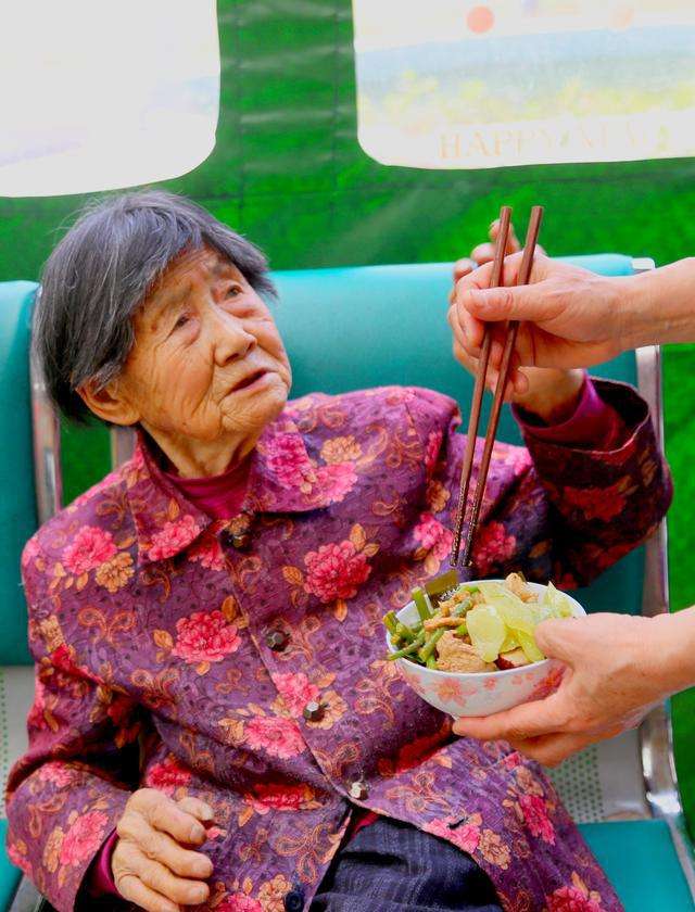 关于农村97岁老奶奶健康长寿秘诀的信息