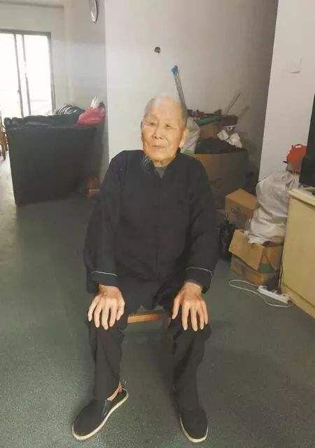 广西91岁老人长寿秘诀(请你总结十条广西长寿老人的养生方式)