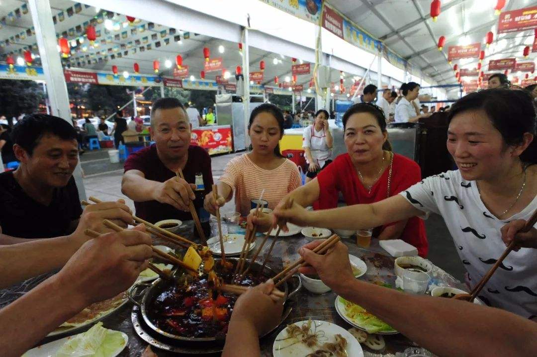 重庆人年轻长寿的秘诀(重庆最长寿的人活了多少岁)